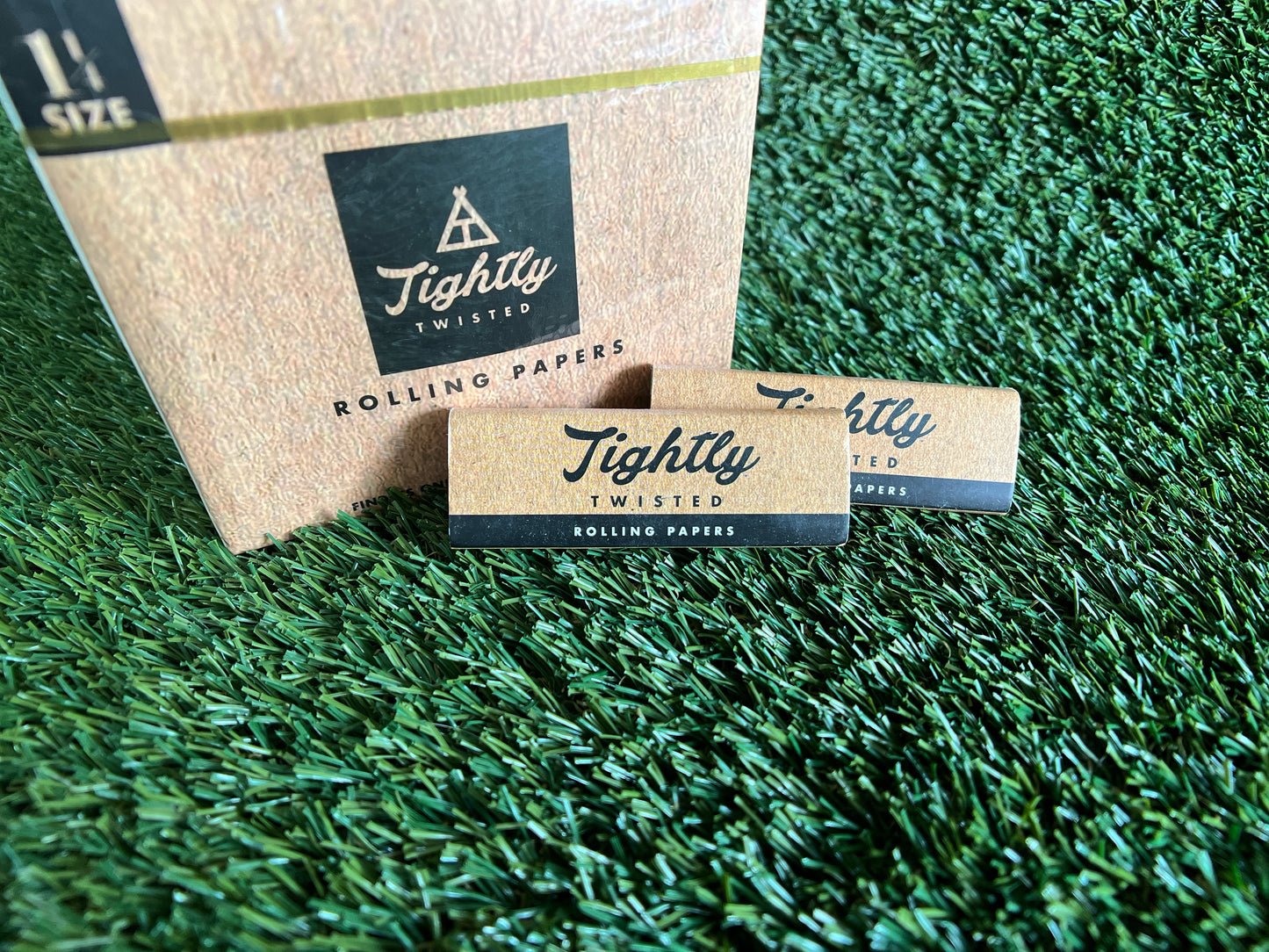 Tightly Twisted 1 1/4" Rolling papers